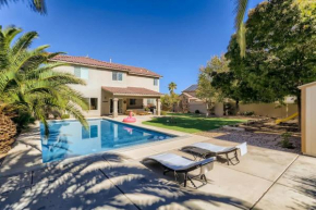 Spacious Luxury Desert Retreat with Heated Pool Putt putt and a playground for family